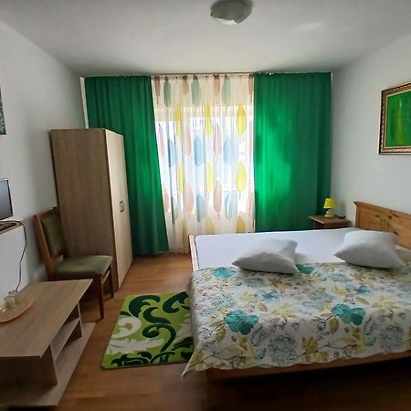 Casa Rustica Apart & Rooms Cimpineanca Экстерьер фото