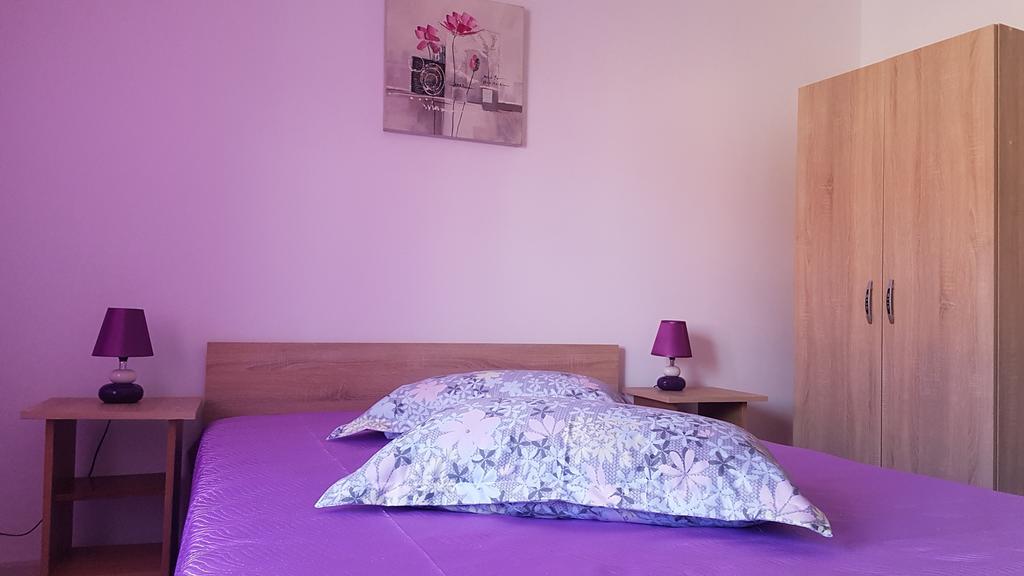 Casa Rustica Apart & Rooms Cimpineanca Экстерьер фото