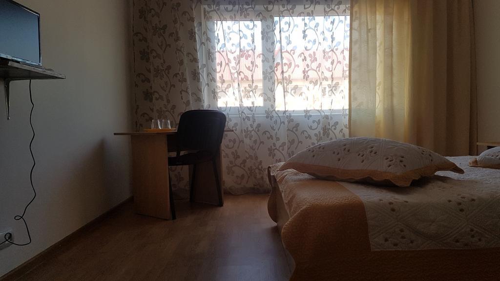 Casa Rustica Apart & Rooms Cimpineanca Экстерьер фото