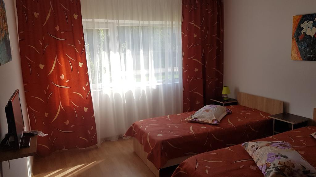 Casa Rustica Apart & Rooms Cimpineanca Экстерьер фото
