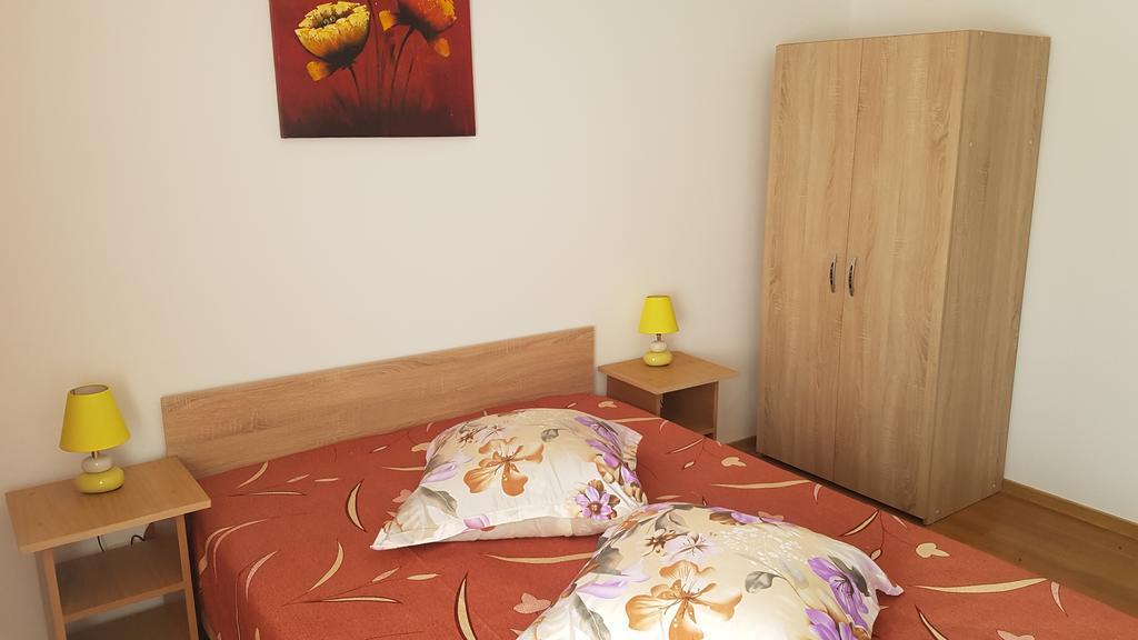 Casa Rustica Apart & Rooms Cimpineanca Экстерьер фото